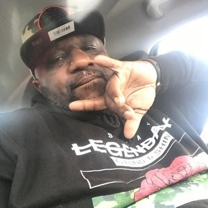 Meet your Posher, Donnell